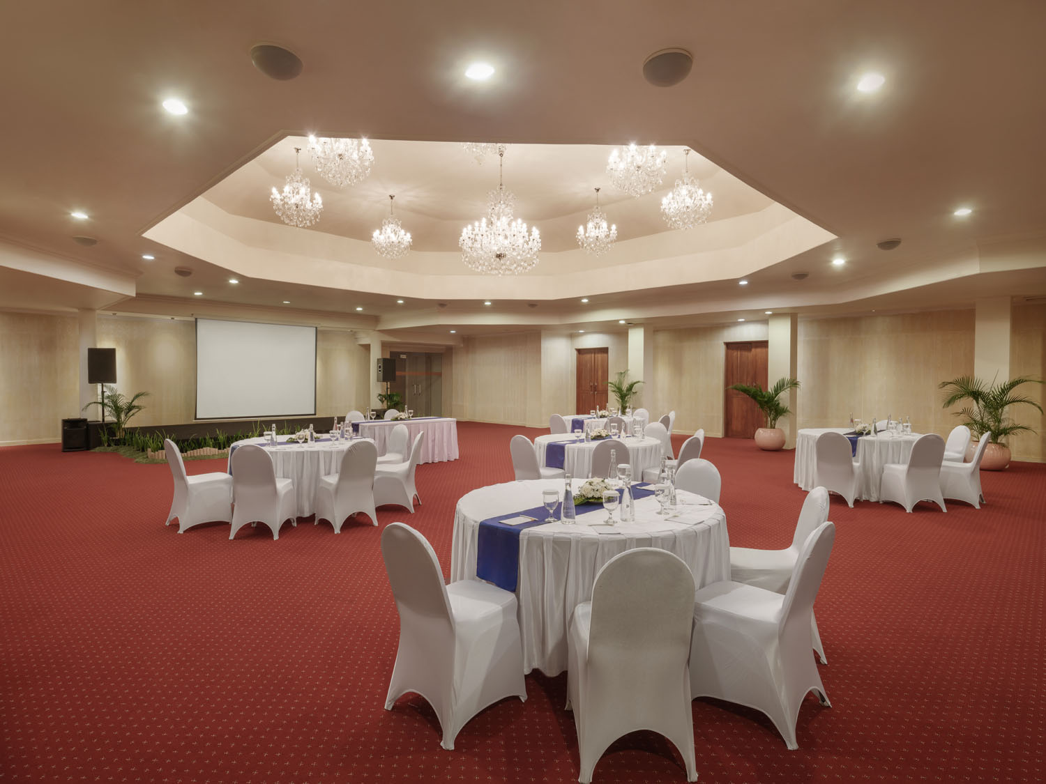 Camplung Ballroom - 4